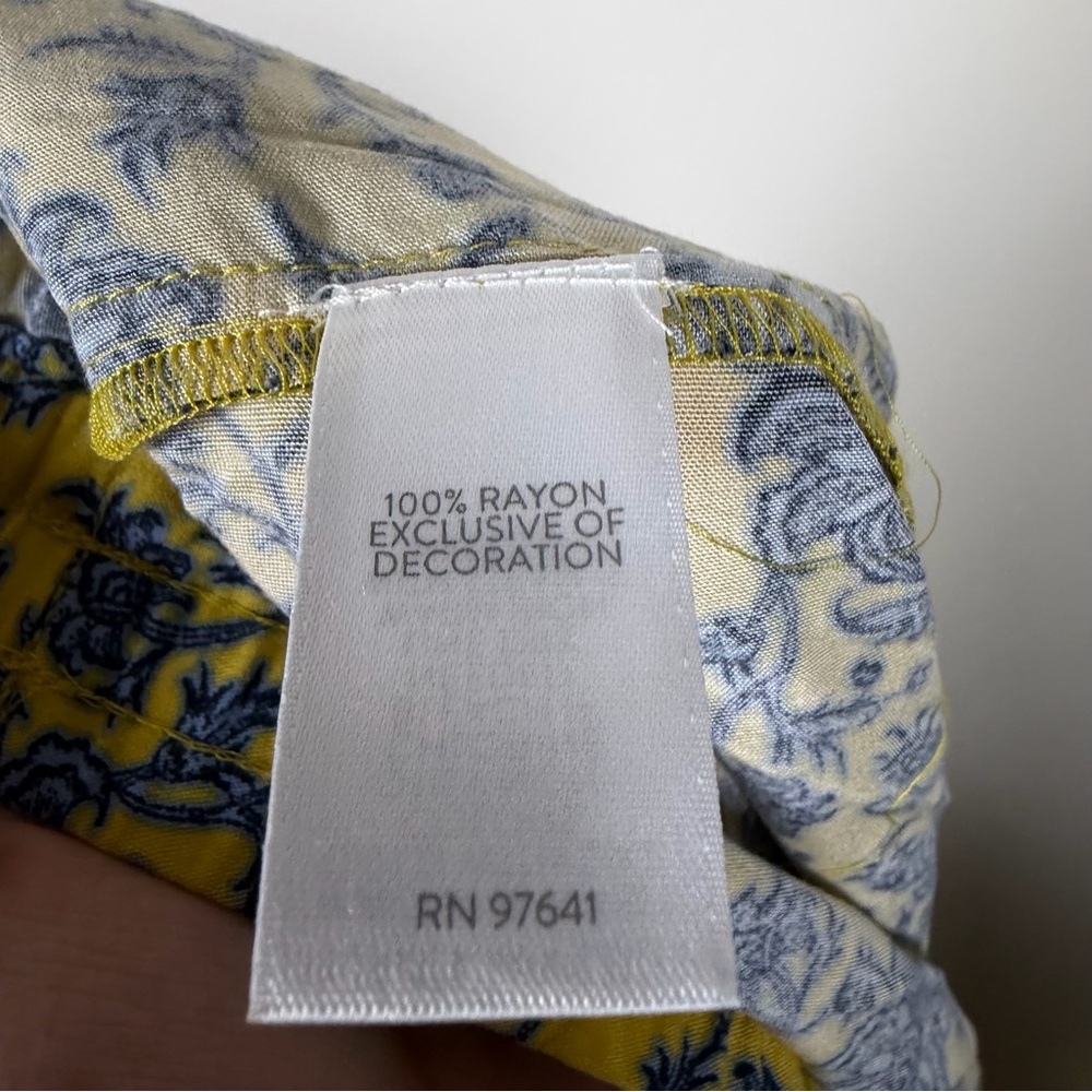 SOLD — NWT J.Jill Floral Rayon Pull On Shorts Women XL Yellow Blue Boho Flowy - Picture 8 of 9